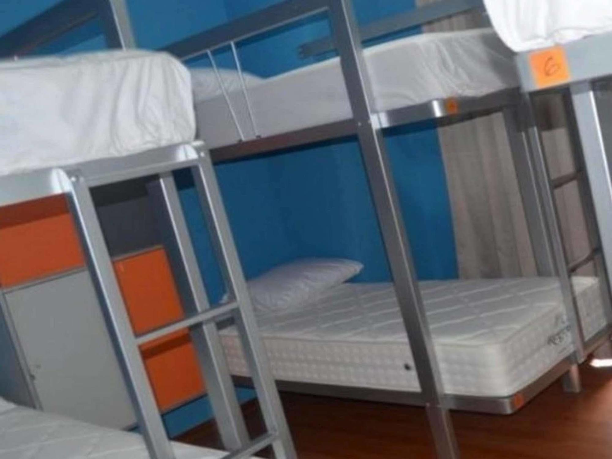 Edu Hostel Yogyakarta Esterno foto