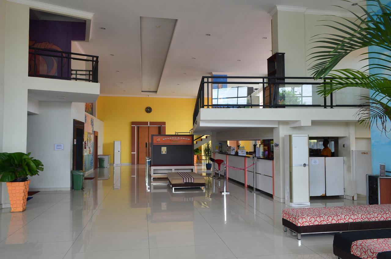 Edu Hostel Yogyakarta Esterno foto